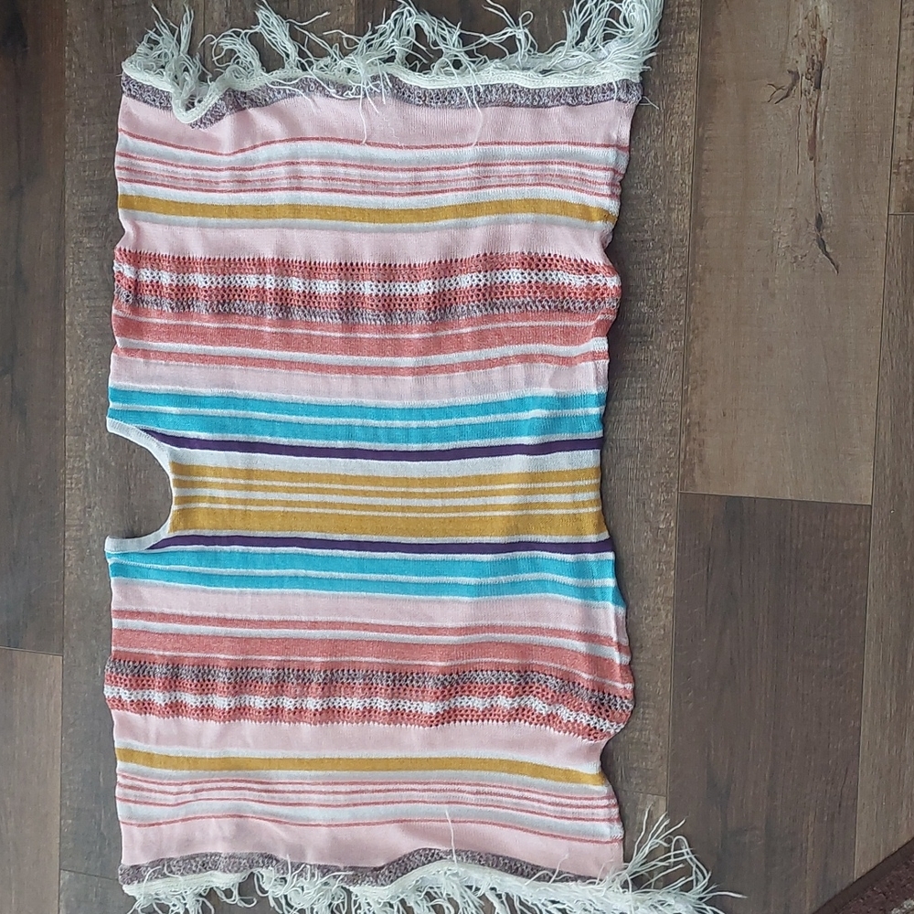 Colorful poncho‎